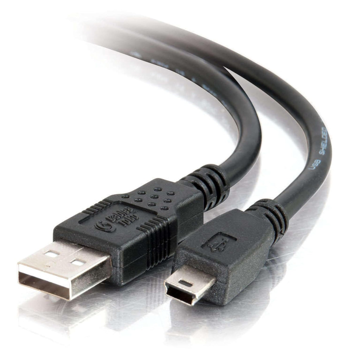 C2G كيبل USB 2.0 ايه الى ميني B بطول 1 متر، مناسب لنقل البيانات وشحن الهواتف الذكية والكاميرات ومشغل MP3 واجهزة المساعد الرقمي الشخصي وغيرها من اجهزة بي